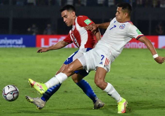 Chile frustró el debut de los Barros Schelotto en Paraguay