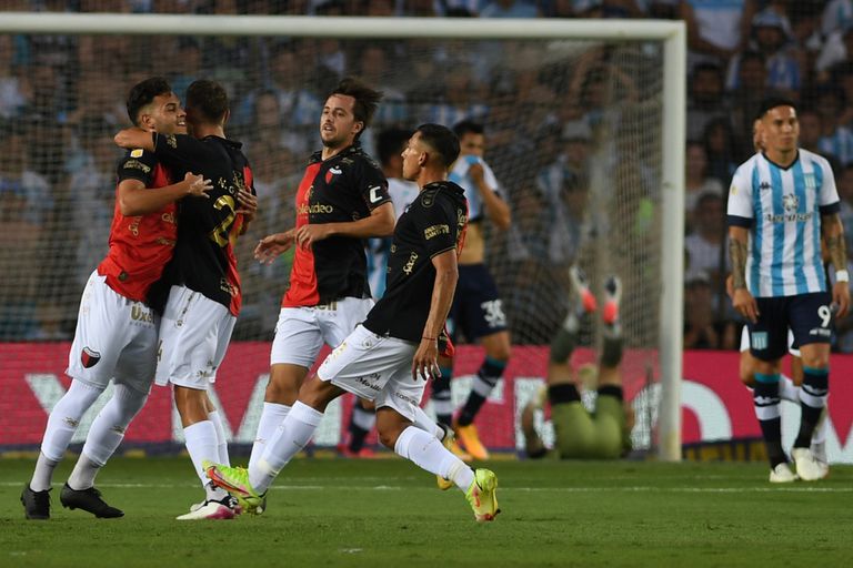 Colón se reformula de cara al duelo ante Rosario Central