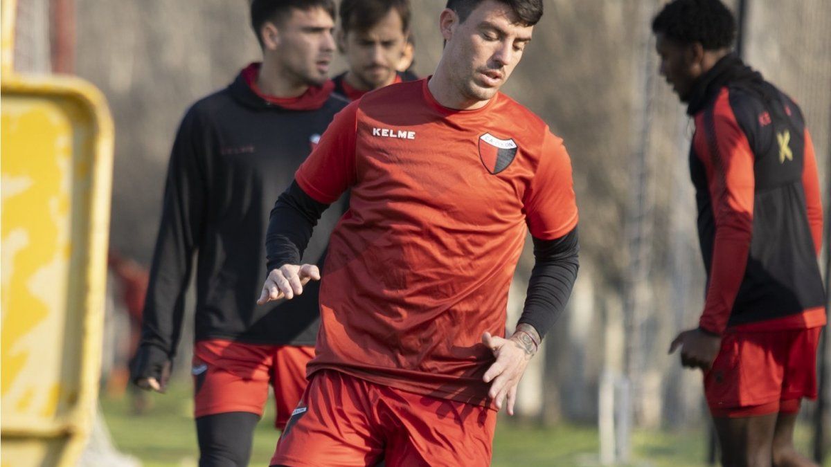 El Gato Formica ayer no pudo entrenar y hoy va al quirófano