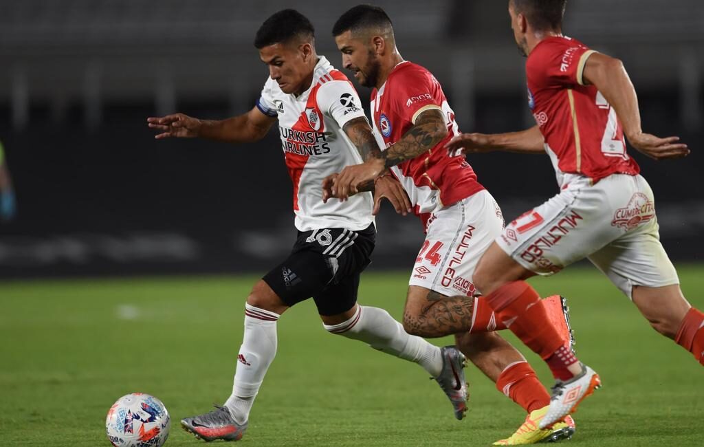Relegado en la consideración de Gallardo, ¿Qué será del futuro de Vigo?