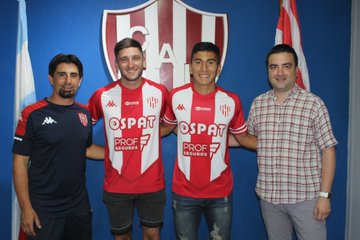 Unión le hizo contrato a dos juveniles que vienen desempeñándose en reserva