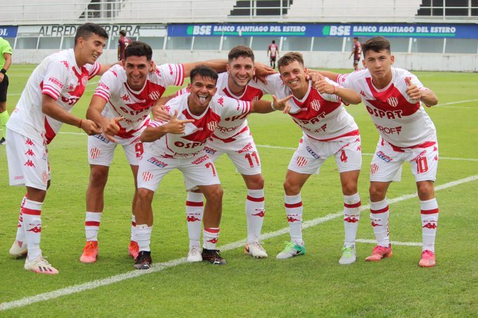 Antes del clásico, la reserva de Unión goleó en Santiago del Estero
