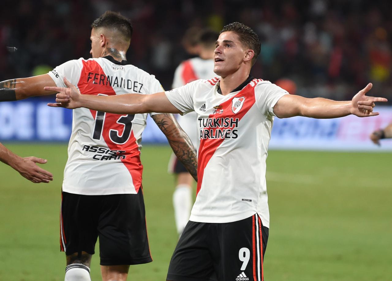 Colón felicitó a River por el título