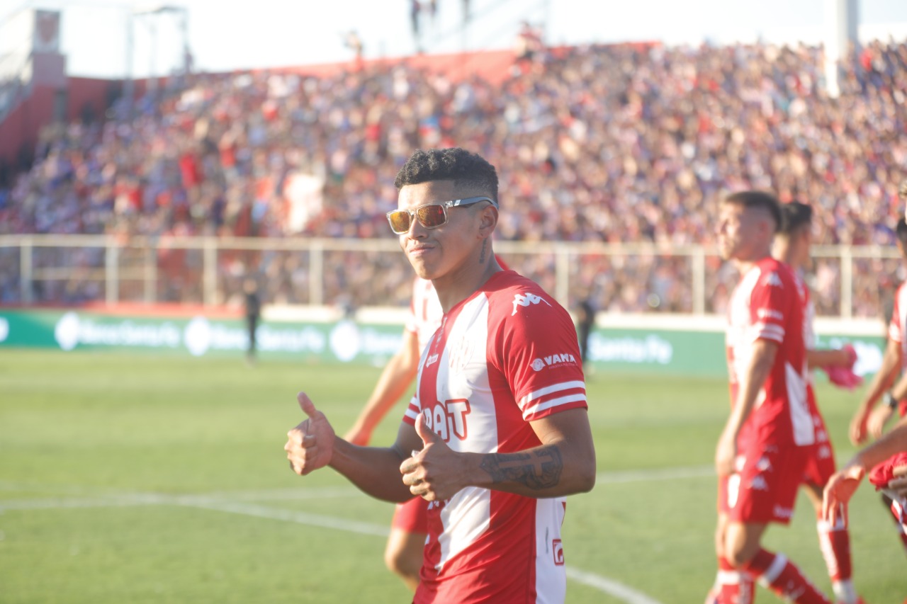 Jugada preparada y festejo espontáneo: la tarde de Machuca