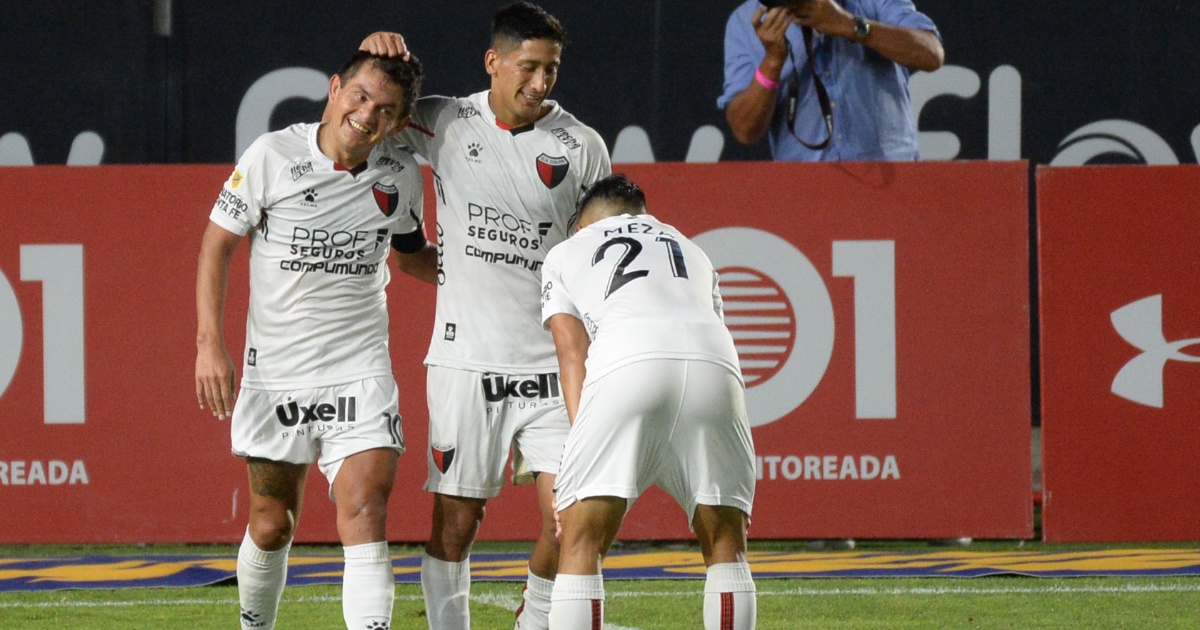 Tres futbolistas de Colón fueron destacados por la cadena ESPN