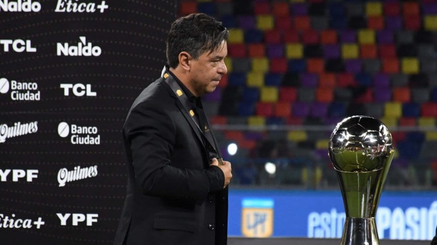 Gallardo felicitó el comportamiento de Colón en la derrota y ponderó el respaldo de su gente