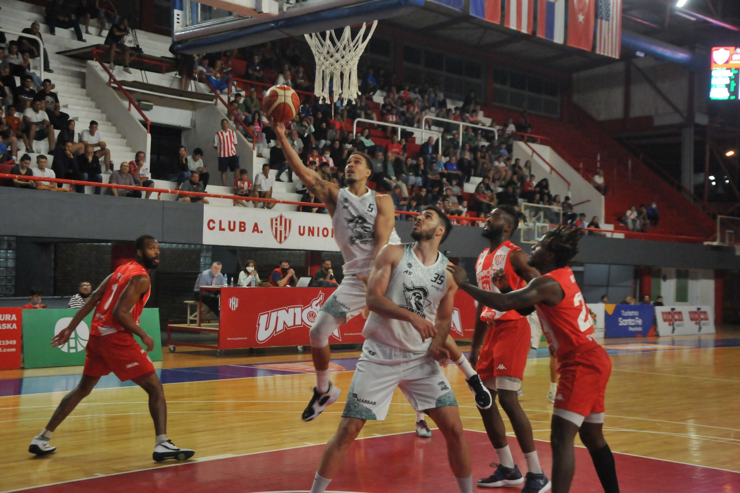 LNB: El Tate tiene una parada brava en Comodoro Rivadavia