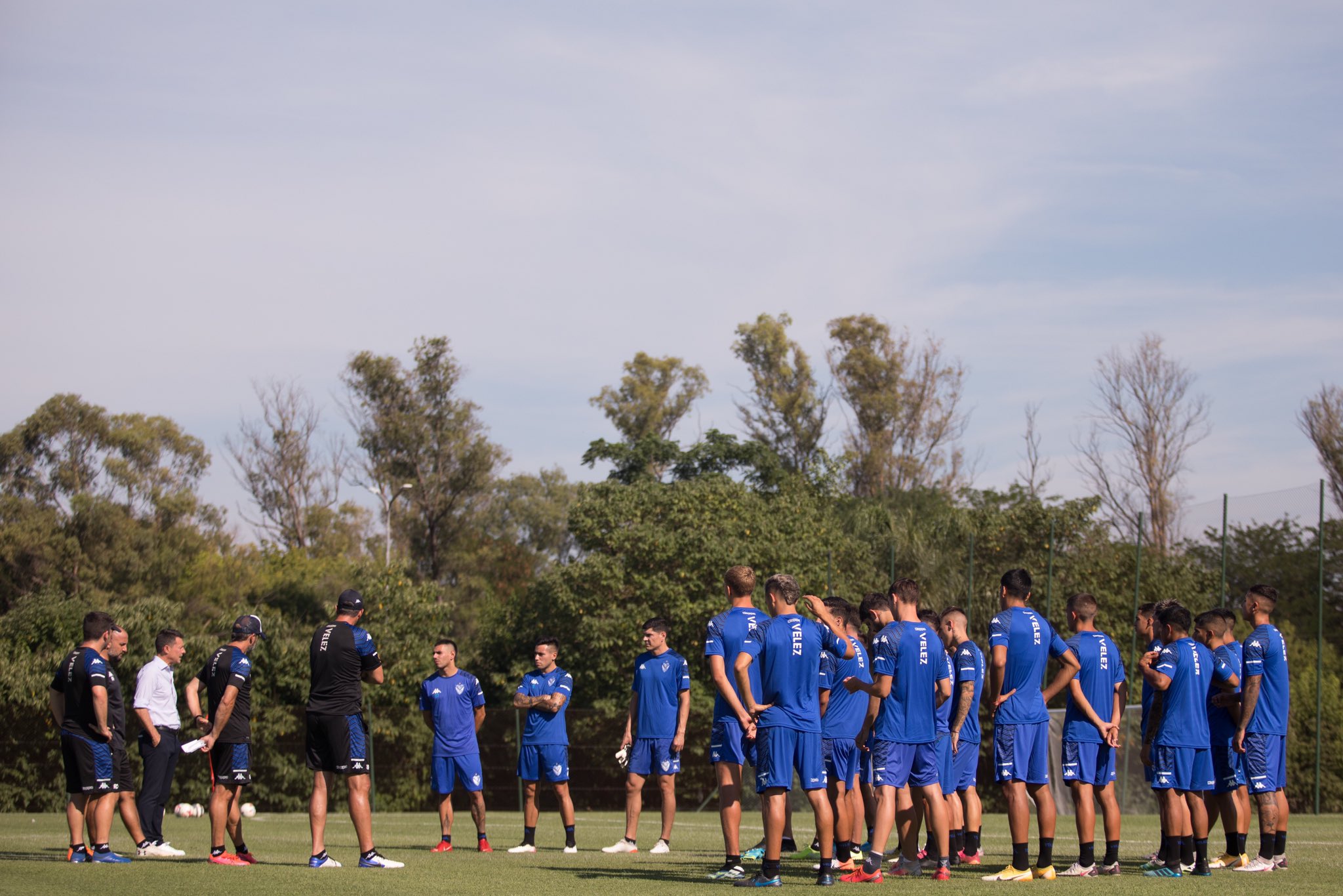 No lo consideró Munúa: Mauro Pittón entrenó con Velez