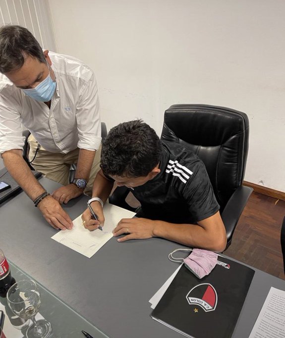 Firmó Luis Miguel: el Pulga vuelve a calzarse la Sangre y Luto