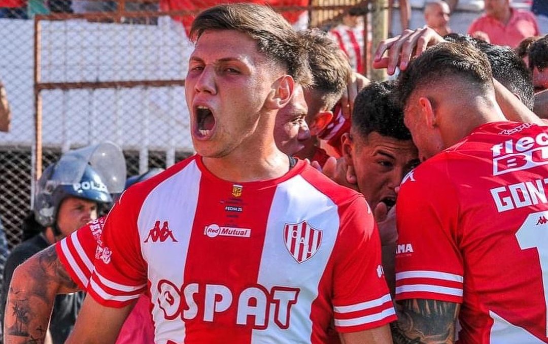 Roldán, relegado en Boca ¿Se acerca a Unión?