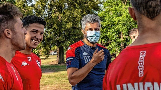 Los que se van y los que «suenan» en la Avenida