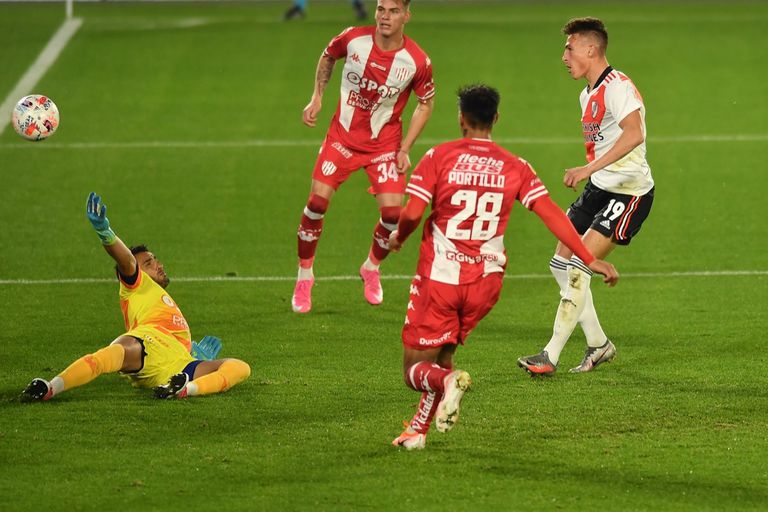 Unión y los trabajos que faltan para jugar de noche con River