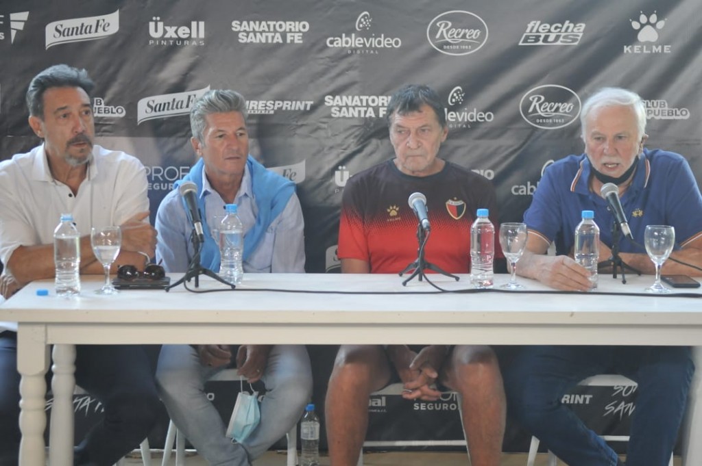 Colón y la difícil misión de buscar y encontrar goles en el mercado