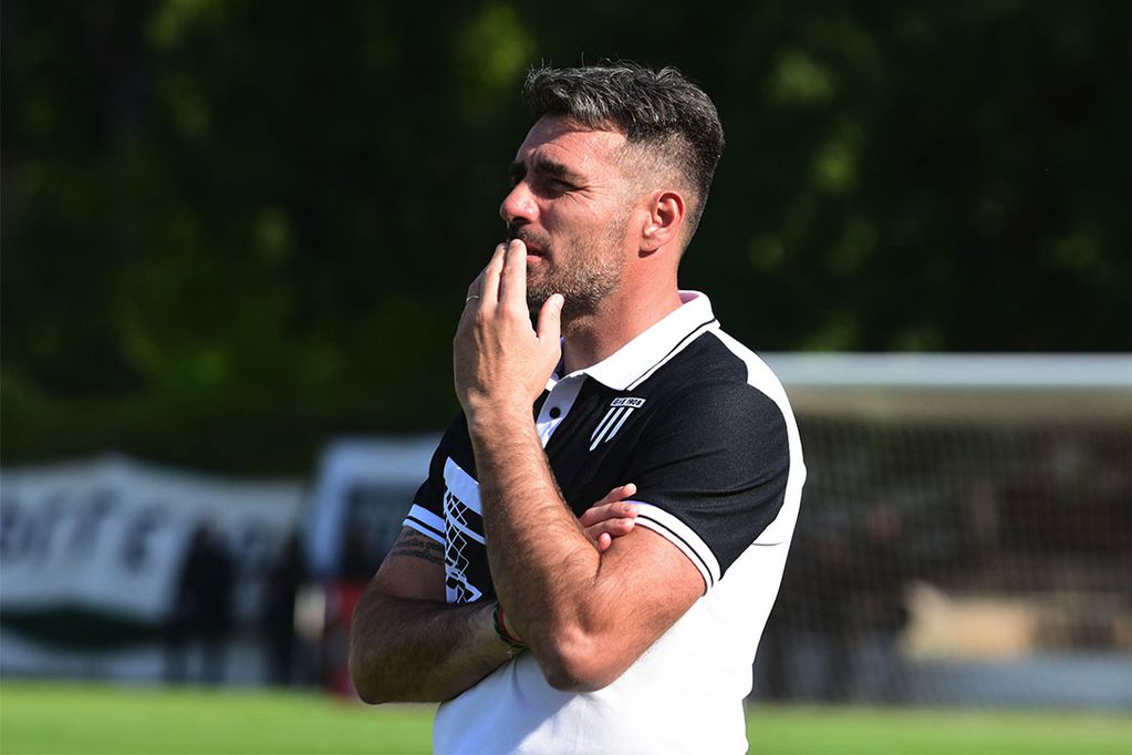Diego Pozo dejó de ser el entrenador de Gimnasia de Mendoza