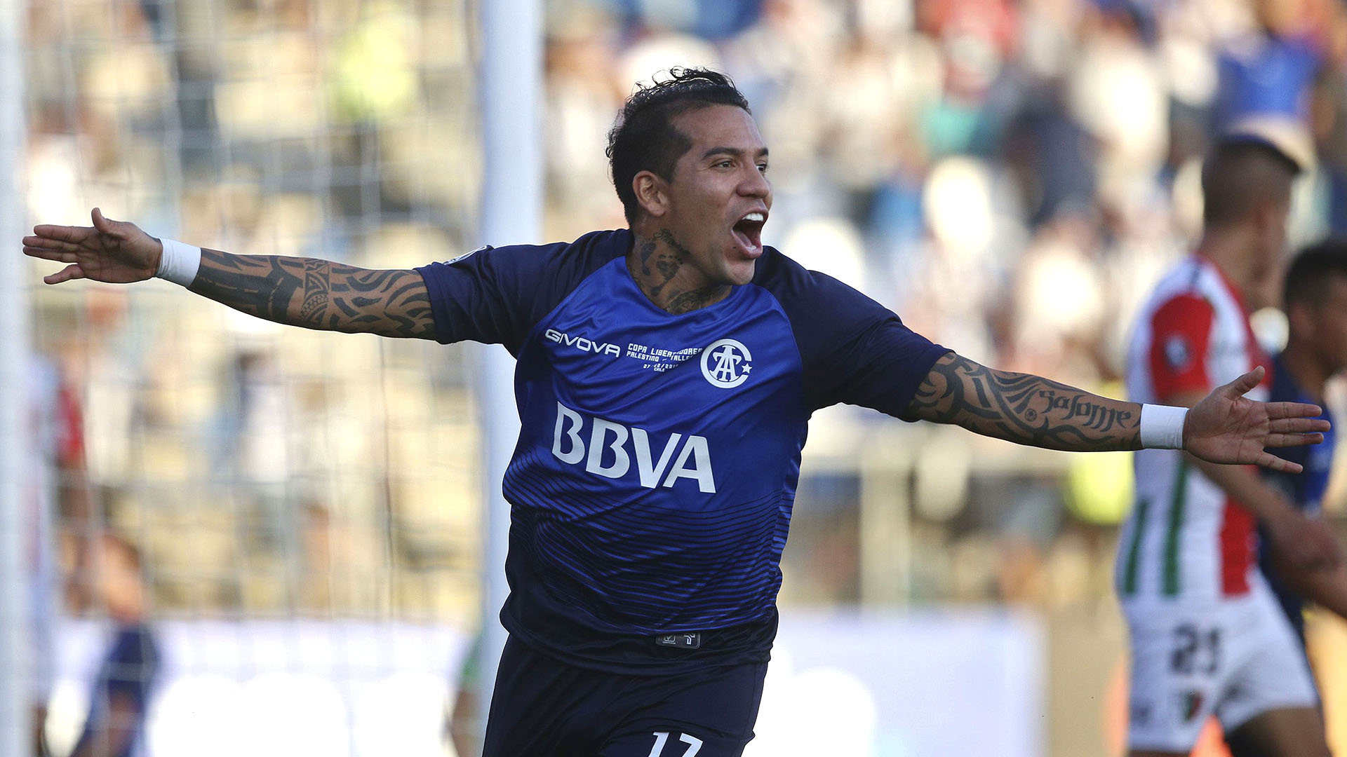 Un 9 que sonó en Colón fue anunciado por un equipo colombiano