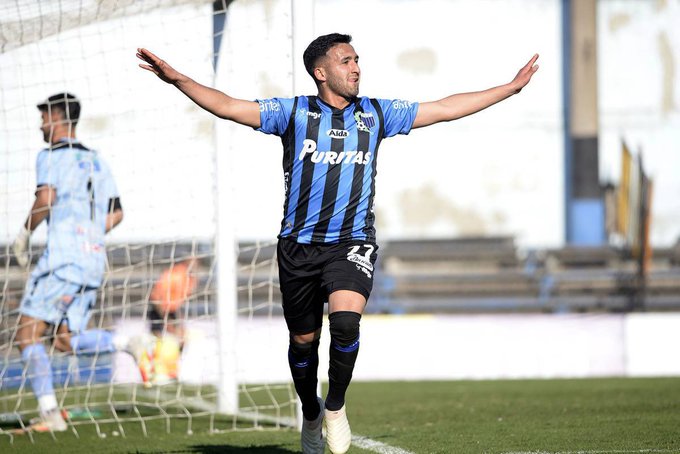 Otro uruguayo aparece en el radar del Tate para cerrar el mercado de pases