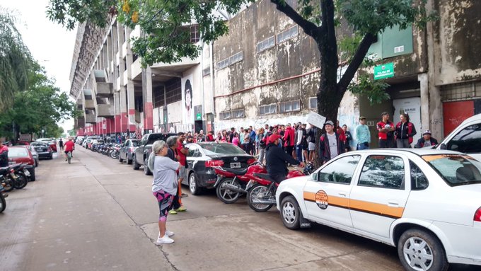 A buen ritmo, comenzó la venta de entradas para el debut de Colón en Copa Argentina
