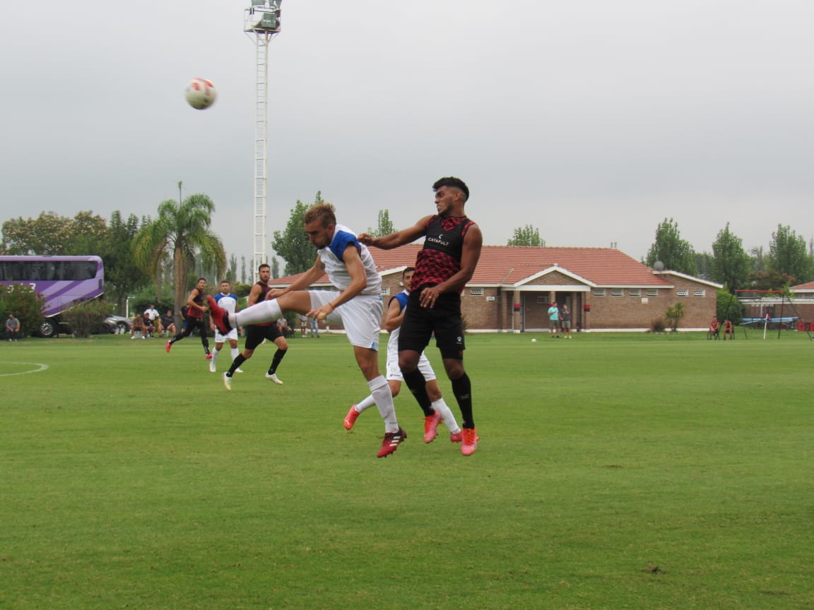 Video: el gol de Bernardi que le dio a Colón su primer triunfo de pretemporada