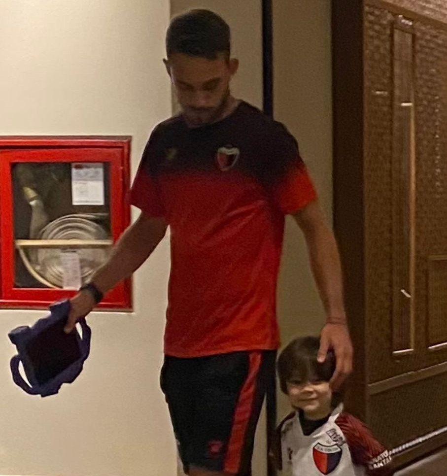 Para vos Muñeco: Además de Nahuel, otro hijo de Gallardo luce la camiseta de Colón