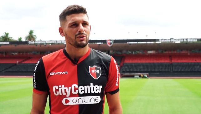 Juanchón García podría tener sus primeros minutos en Newells ante Unión
