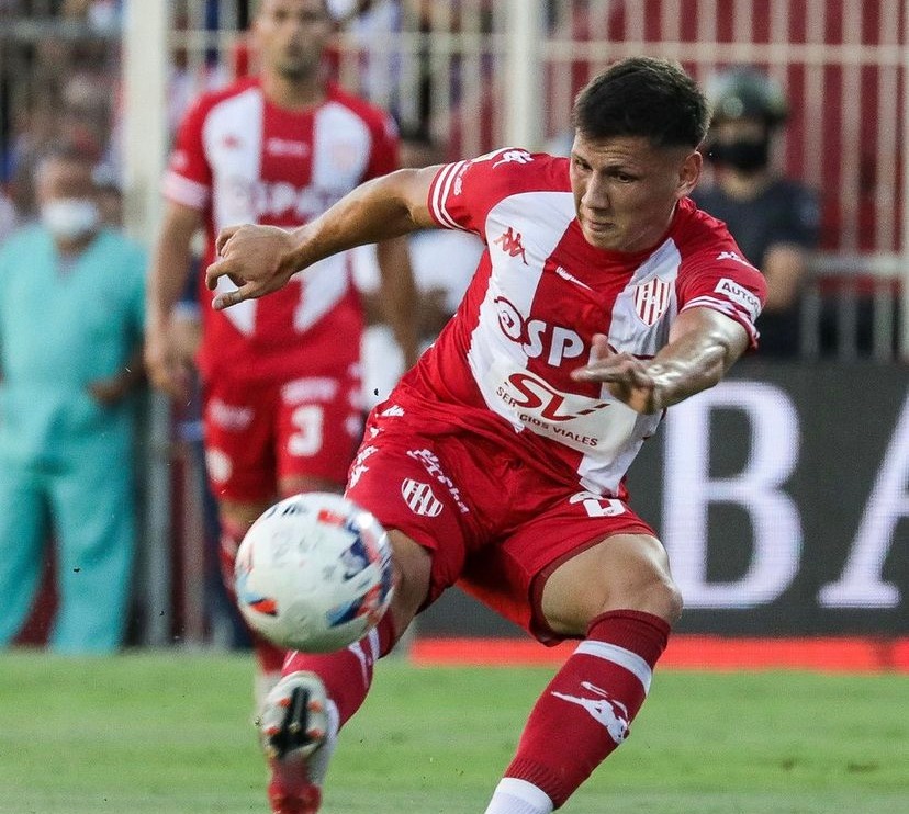 Se desgarró Roldán: ¿Llega al clásico?