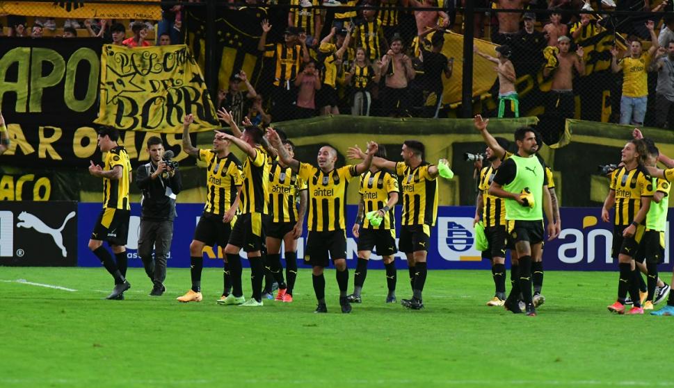 Con un ex Colón, Peñarol ya tiene los concentrados para venir a Santa Fe