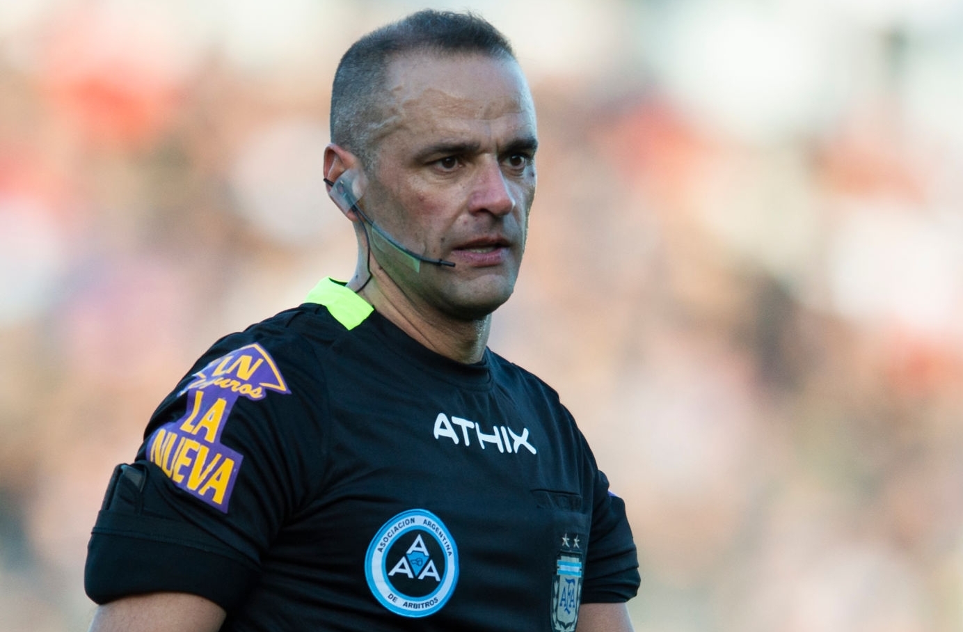 Colón tiene árbitro para su visita a Lanús