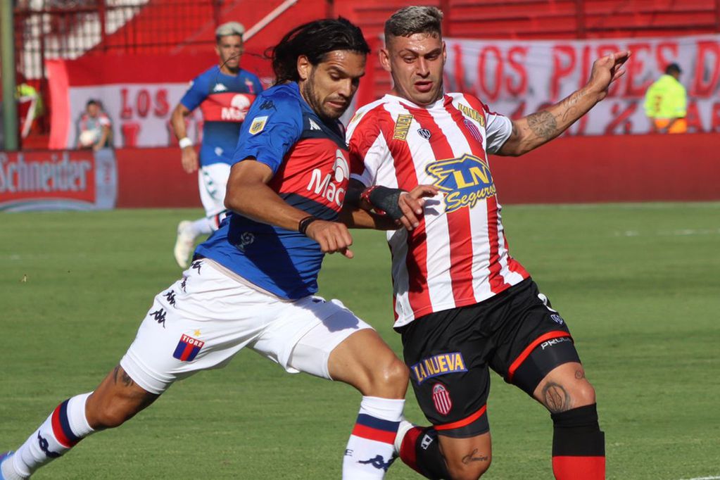 Tigre aguarda recuperar a su goleador para el duelo ante Colón