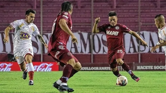 Lanús visita al Arsenal de Madelón en Sarandí