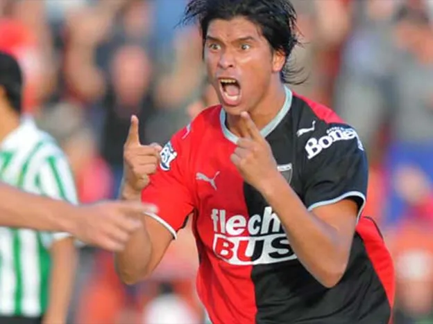 «Viejo es el viento…»: A los 39 años, Tito Ramírez quiere seguir haciendo goles