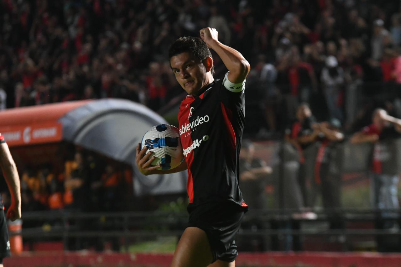 Un jugador de Colón, en el once ideal de la semana en la Copa Libertadores