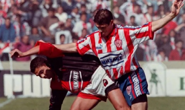 «En lugar de Cabrol, prefiero jugar con uno menos: elijo jugar con diez»