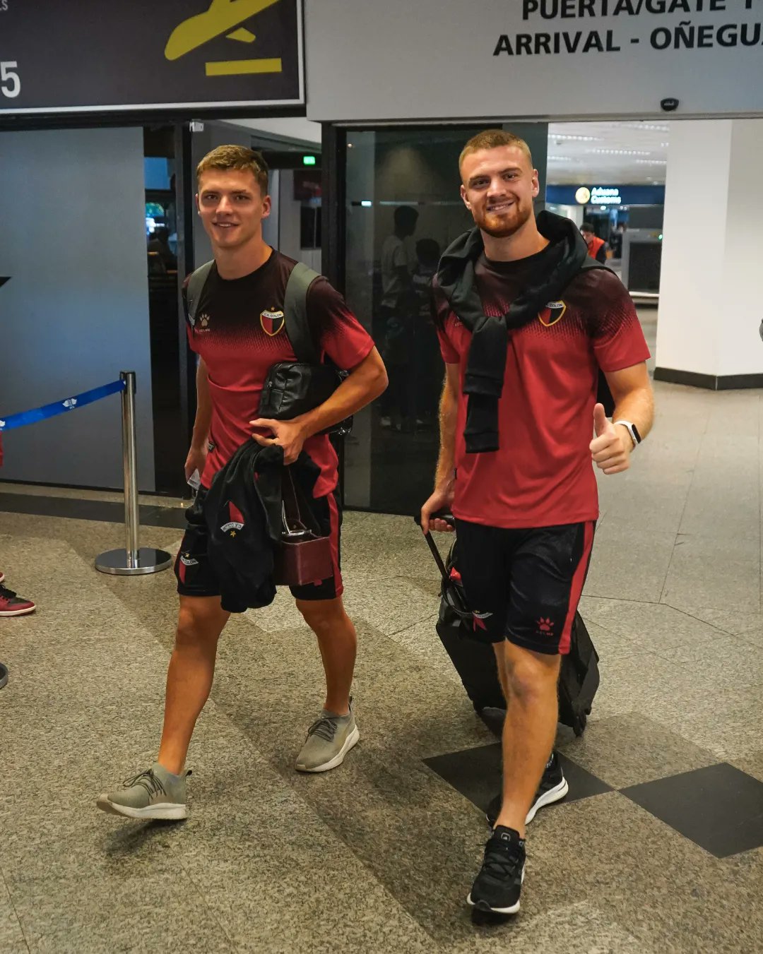 El Sabalero ya llegó a Asunción para el encuentro frente a Olimpia