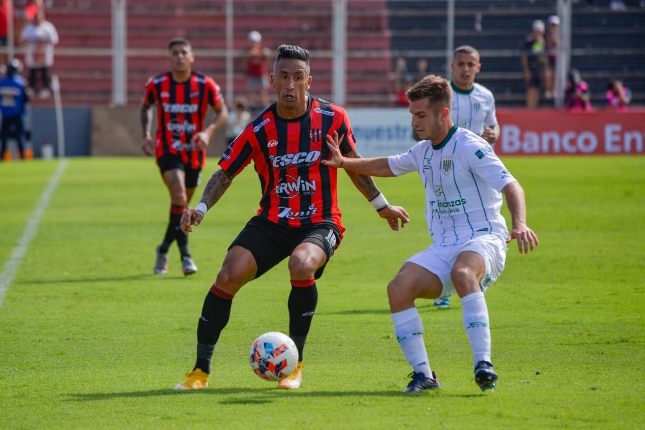 Banfield le ganó por la mínima a Patronato en Paraná