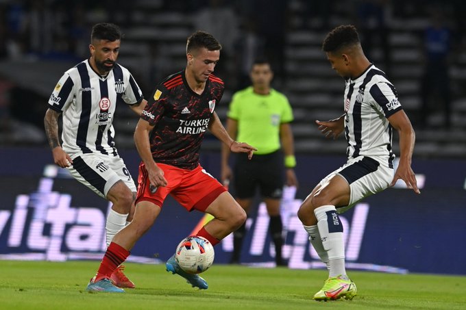 Los suplentes de River no pudieron con Talleres en Córdoba