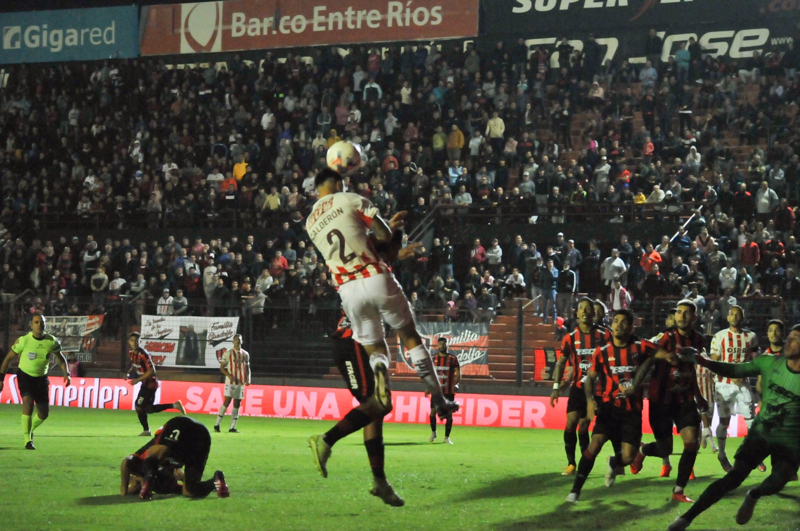 Unión se volvió de Paraná derrotado y preocupado