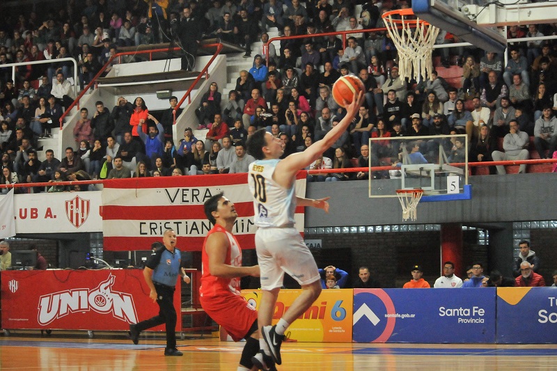 El Tate arrancó perdiendo de local la serie por la permanencia ante Hispano