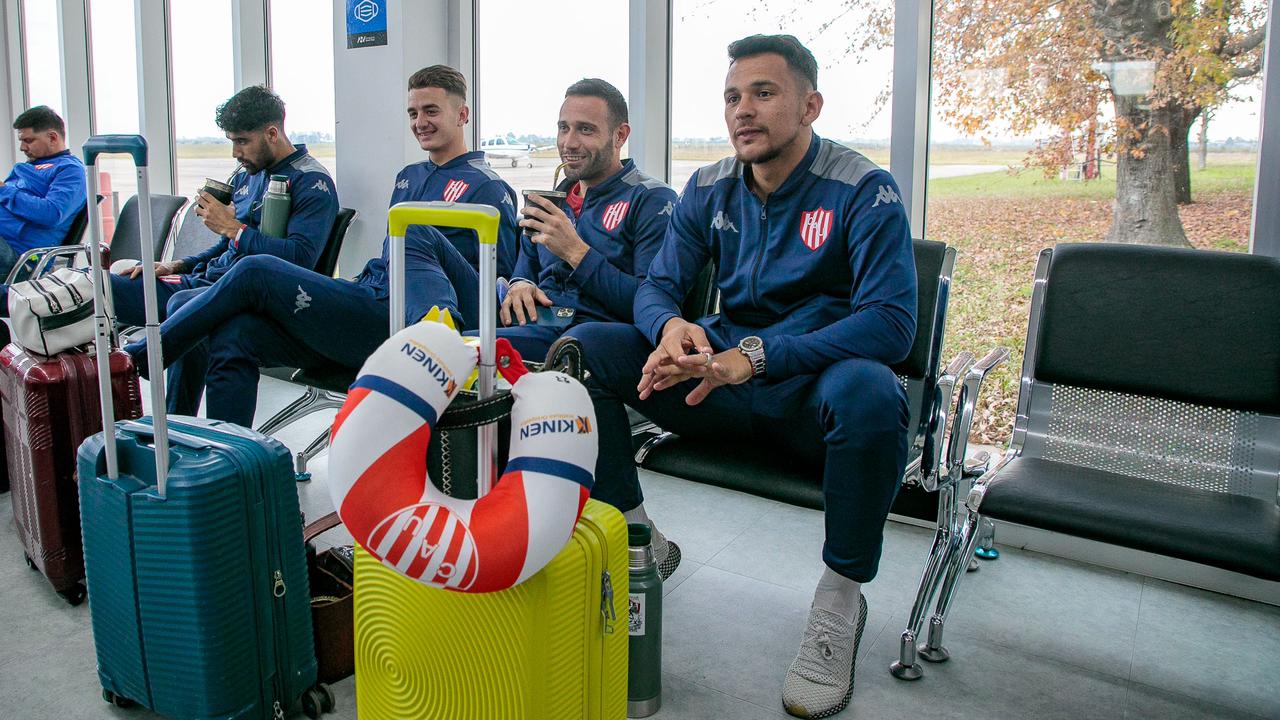 Corvalán palpita el duelo ante Junior: «Tal vez es el partido más importante de mi carrera»