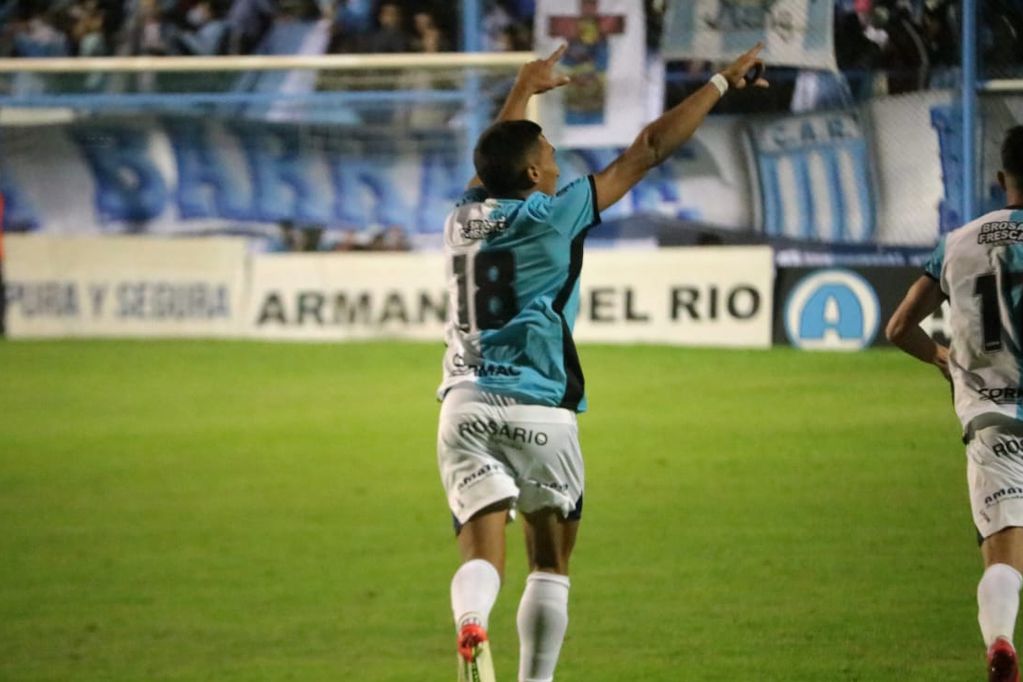 La historia del pibe que se fue libre de Colón en plena pandemia y hoy se destaca en el ascenso