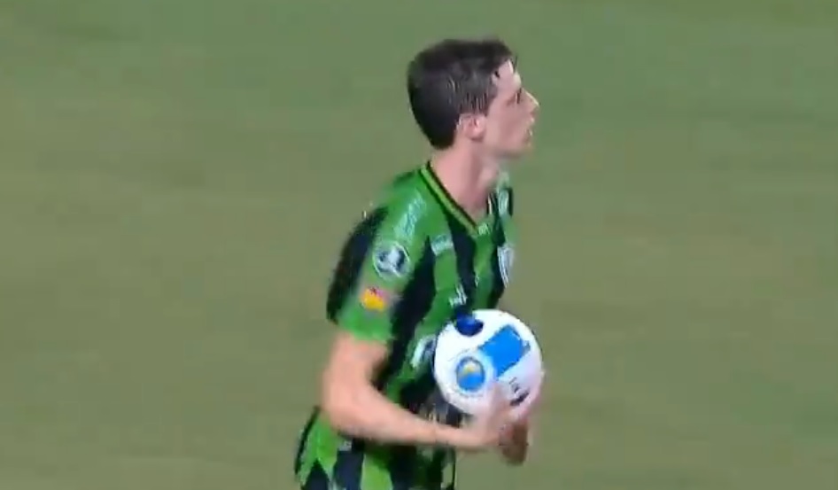 Video: el Flaco Conti mojó en el clásico, pero se quedó con las manos vacías