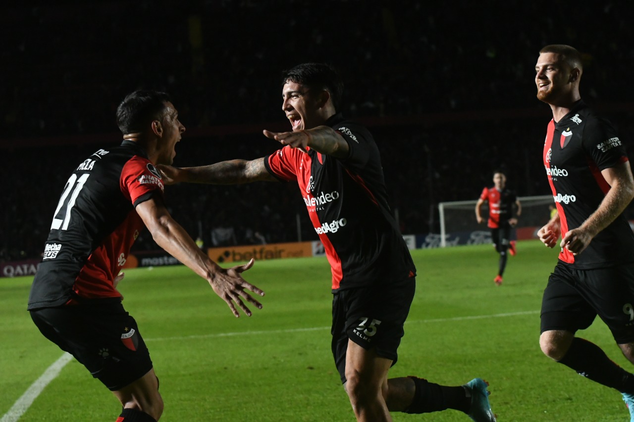 Colón gana luego de los primeros 45 minutos: Mirá el golazo de Farías