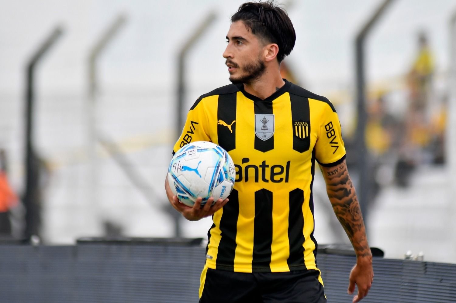 Peñarol tendrá bajas para recibir a Colón