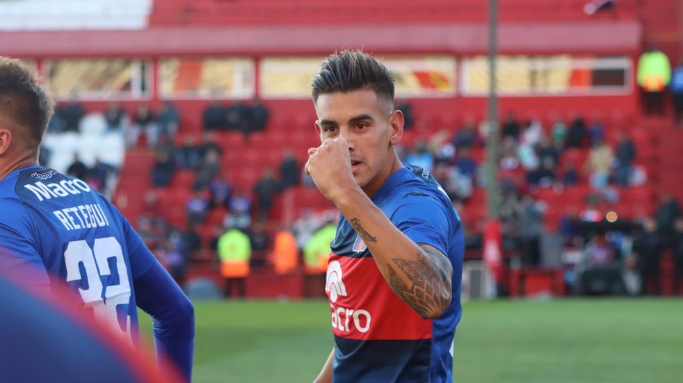 De la mano de un ex campeón Sabalero, Tigre empató con Argentinos y llegó a la final por penales