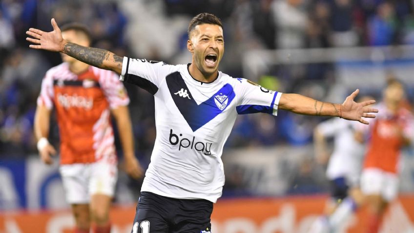 Vélez aplastó a Estudiantes y pasó de ronda en la Copa Libertadores