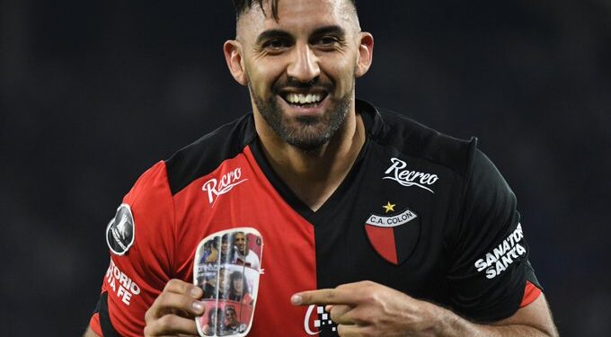 El selecto grupo al que ingresó Wanchope Ábila con su gol ante Talleres