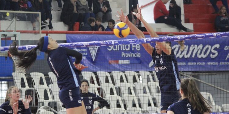 Pensando en el partido de hoy, Las Panteras entrenaron en el Ángel Malvicino
