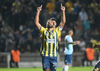 Rosario Central confirmó que Lucas Gamba no continuará en la institución