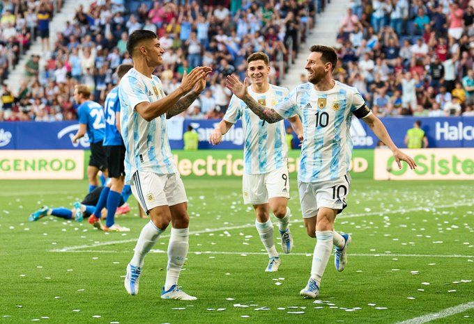 Messi afiladísimo: le hizo 5 goles a Estonia
