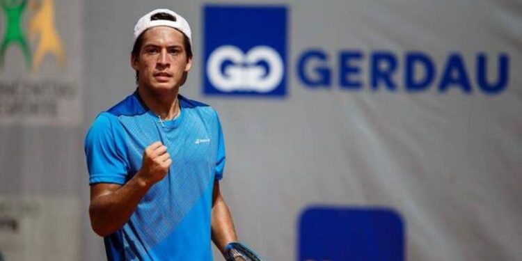 Sebastián Báez avanzó a los octavos de final del ATP 250 de Mallorca