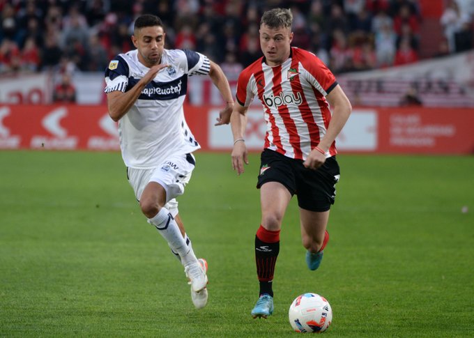 El clásico de La Plata terminó en empate